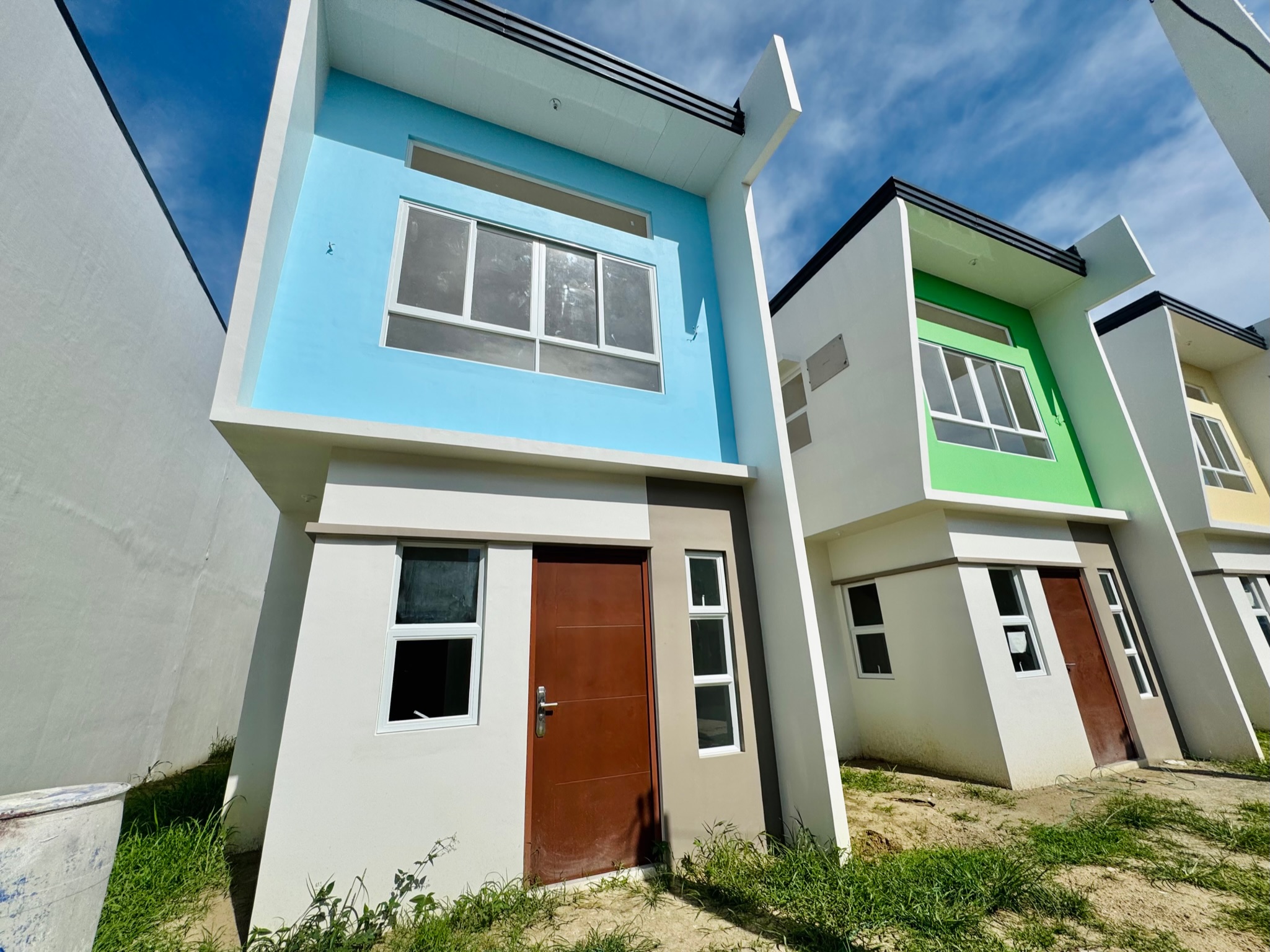 2FAB9A48-A57C-4752-9894-4FE4F0A33C6A