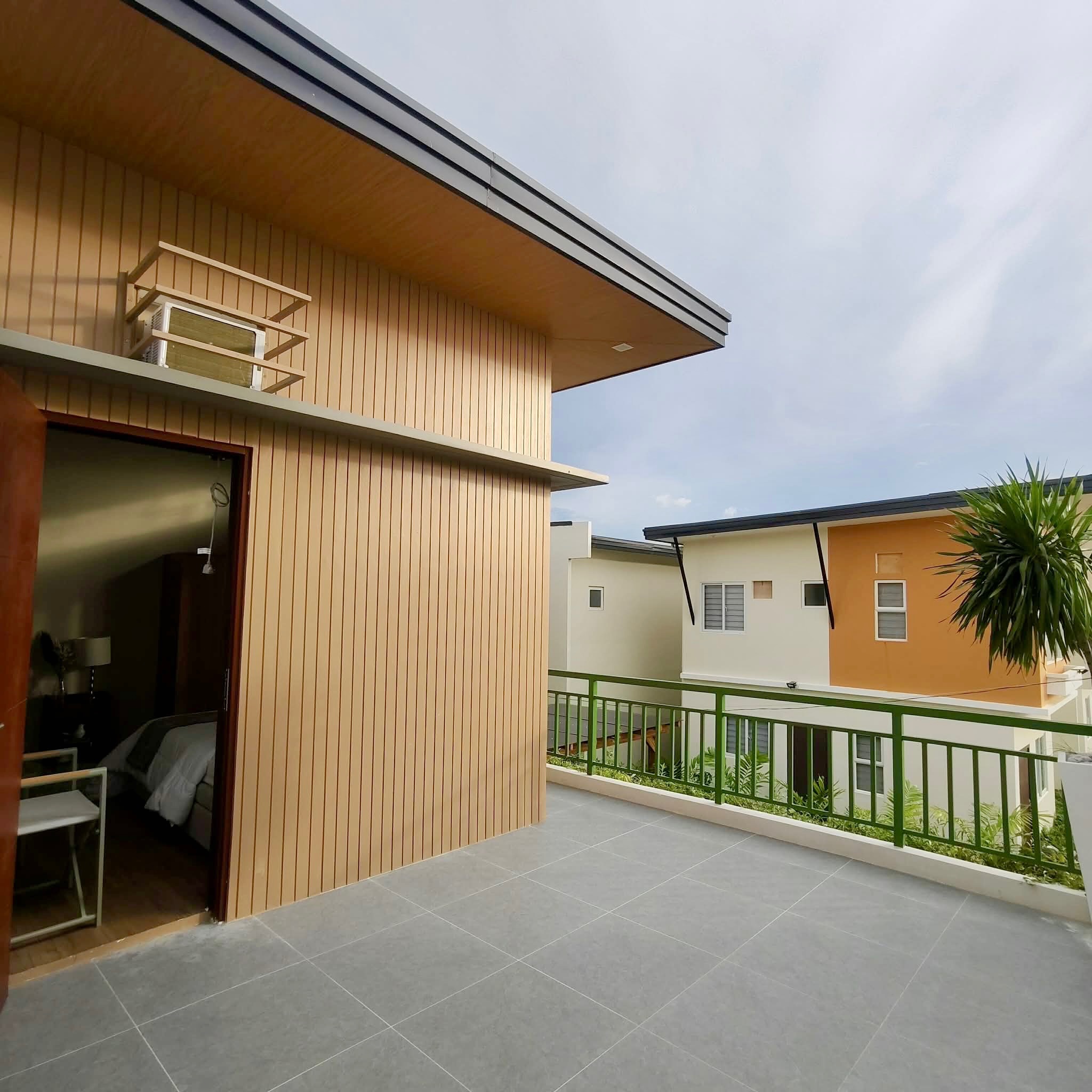 2FE6BF4D-D2E8-4478-9D8A-271345C62D79