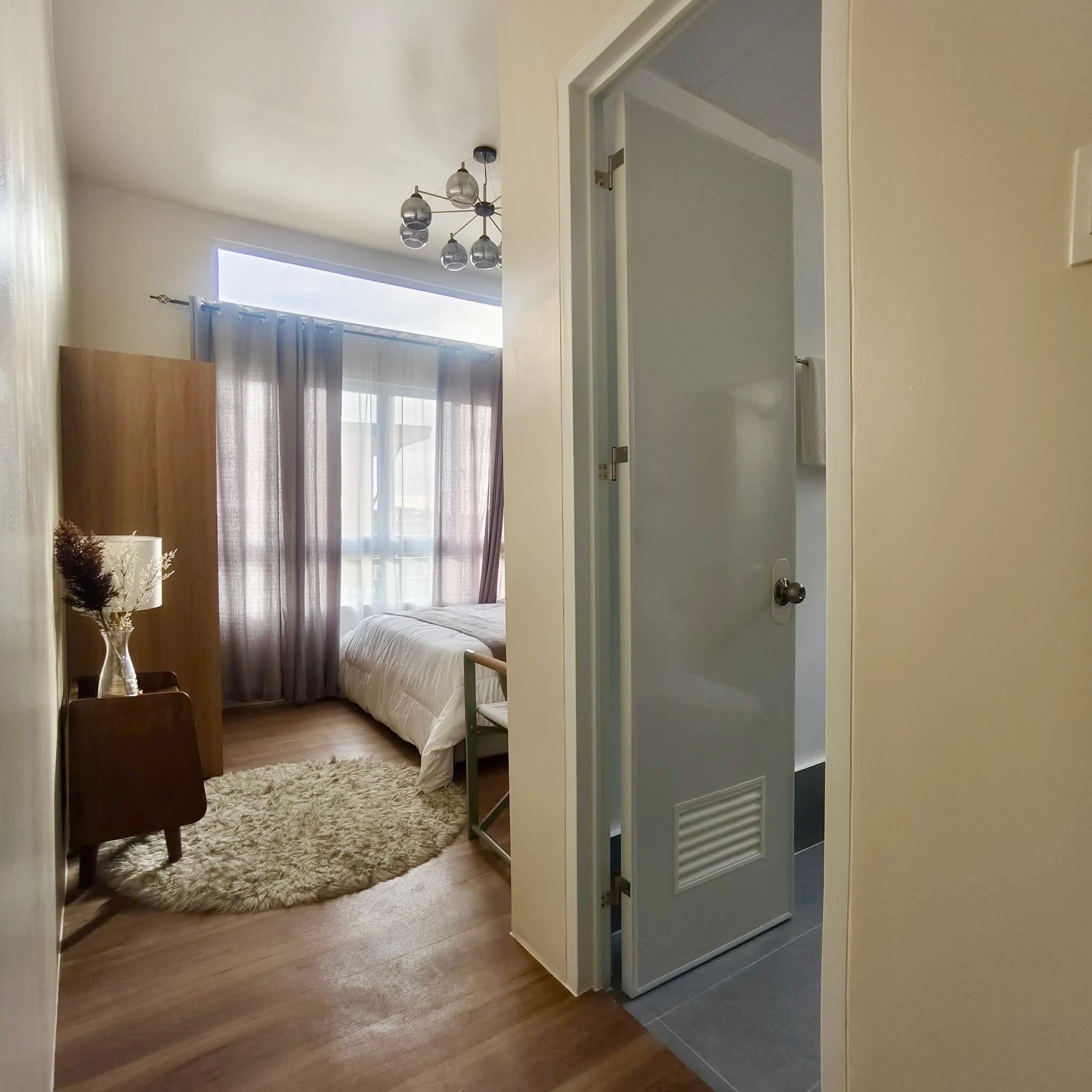 62A62A15-FBE3-4EFB-8482-5FA8149EC00E