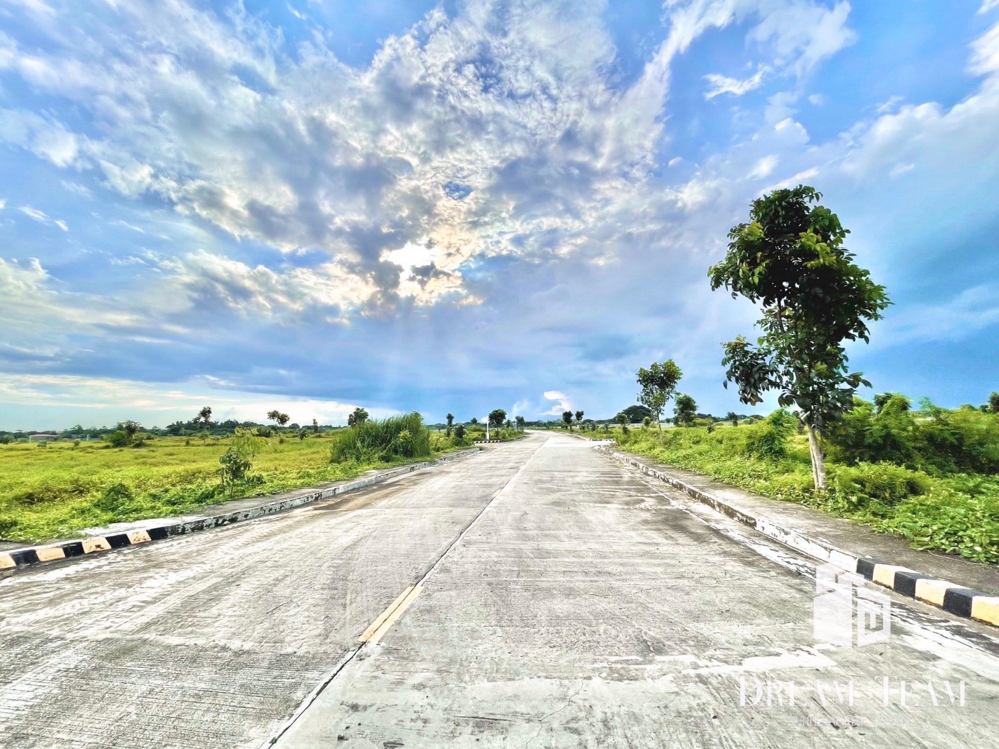 BD44A001-3F3C-459B-B5AA-F5BBF7FB9D57