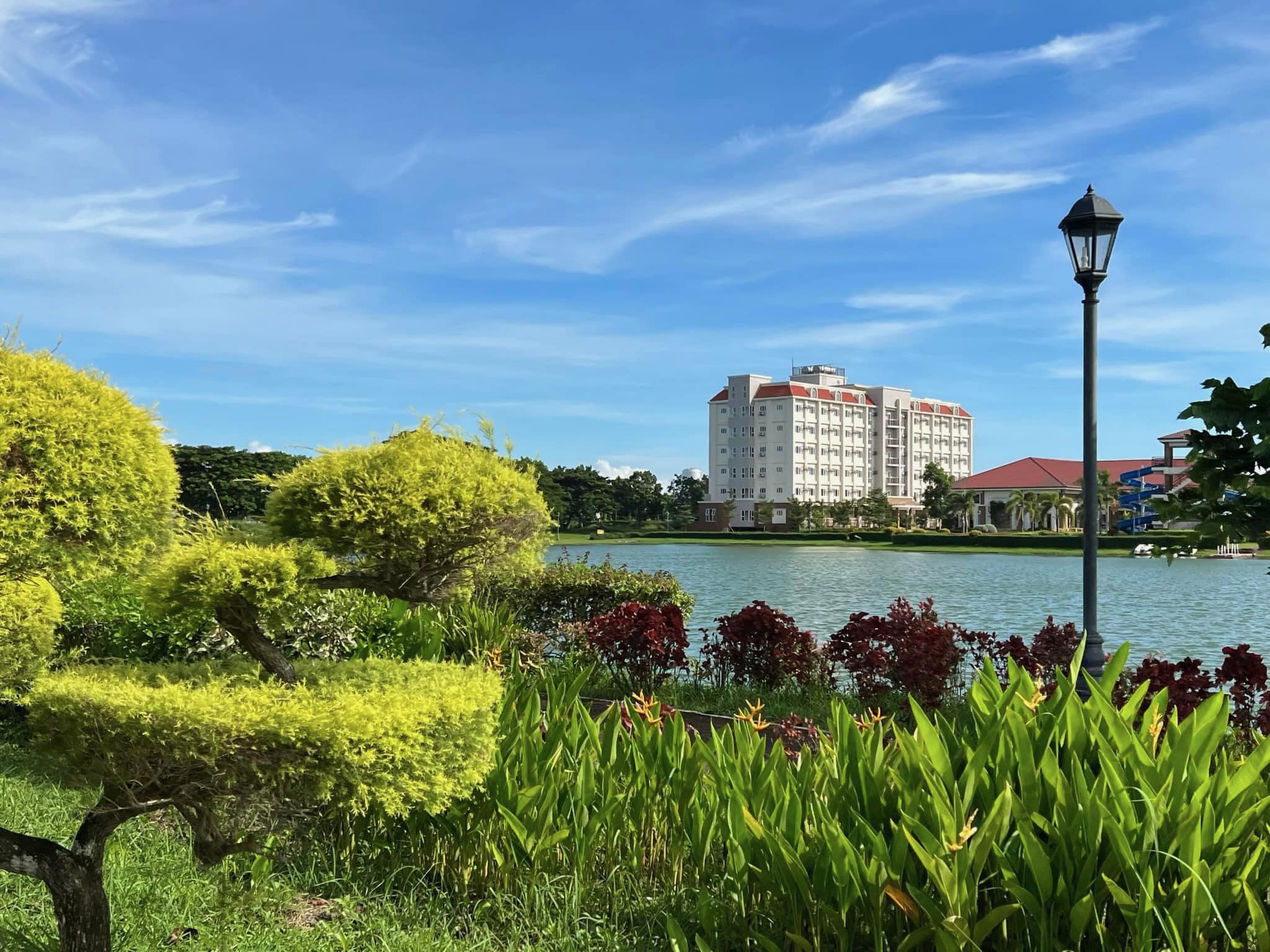 E182B20B-D4B5-4ED2-B1DD-3362F869EDC4