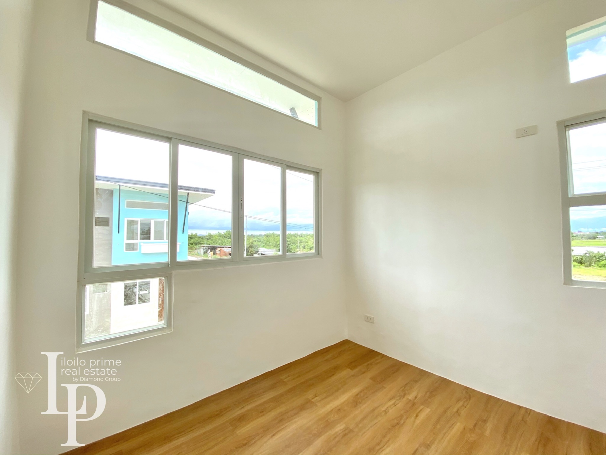 816D54AC-4E6F-4445-AB15-49BCCC8CC84D